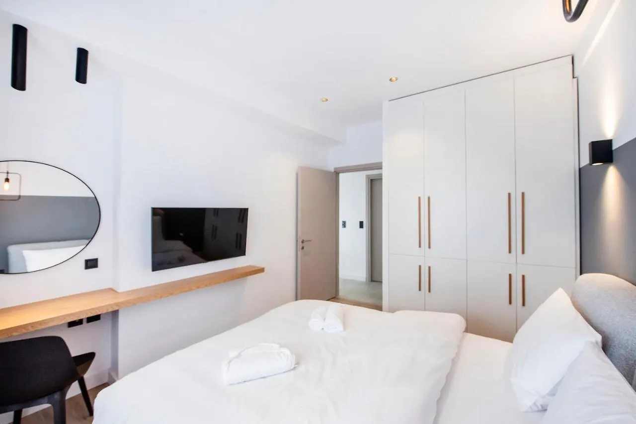 Oddity Seafront Penthouse Apartments テッサロニキ